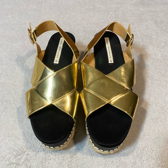 Zara Trafaluc  Women’s‎ Wedge Gold Black Size Eur 39 Us 8.5/9 - Picture 1 of 6